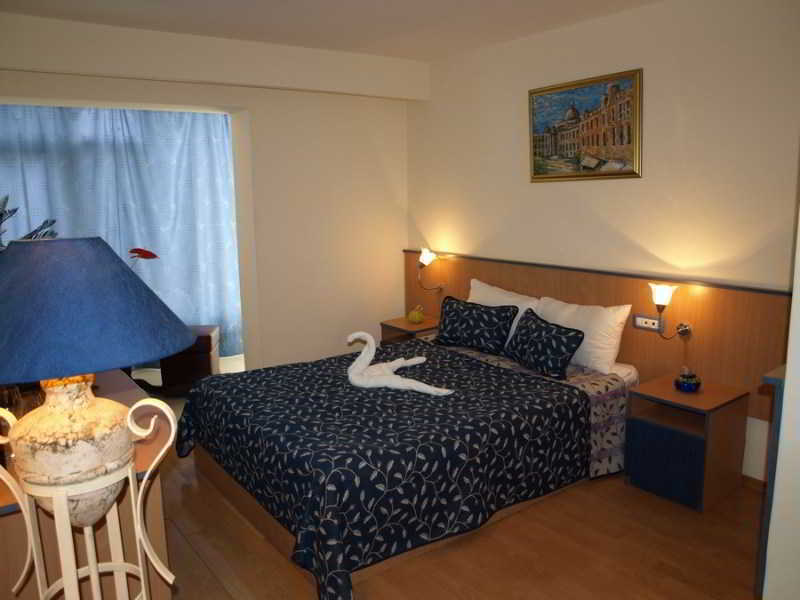 Voila Mamaia Hotel Ngoại thất bức ảnh